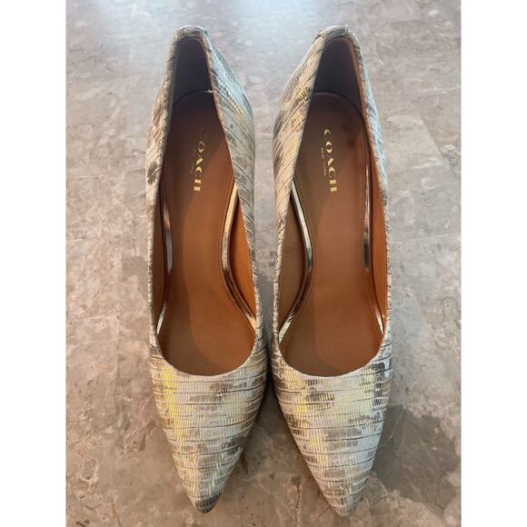 COACH New York‎ Harlee Gold Snakeskin Pumps Pointed Toe Heels Size 8.5 B - Picture 1 of 10